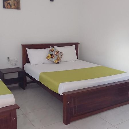 Lake Edge Resort Holambra Exterior foto