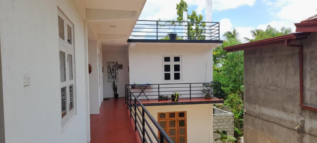 Lake Edge Resort Holambra Exterior foto