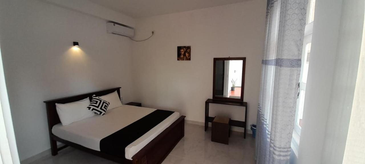 Lake Edge Resort Holambra Exterior foto